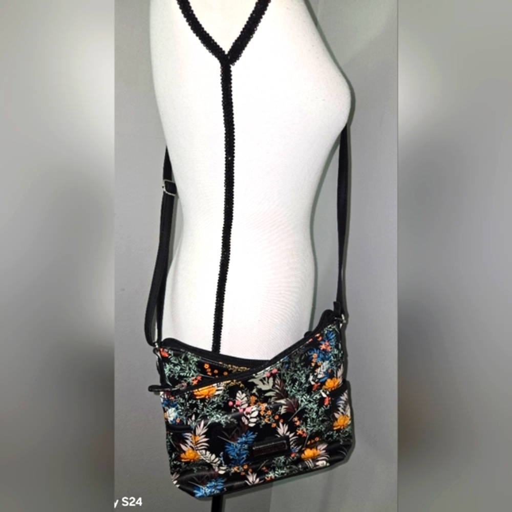 Floral Patterned Crossbody Bag